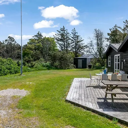 Holiday home Hermine - 600m From The Sea By Interhome Lokken